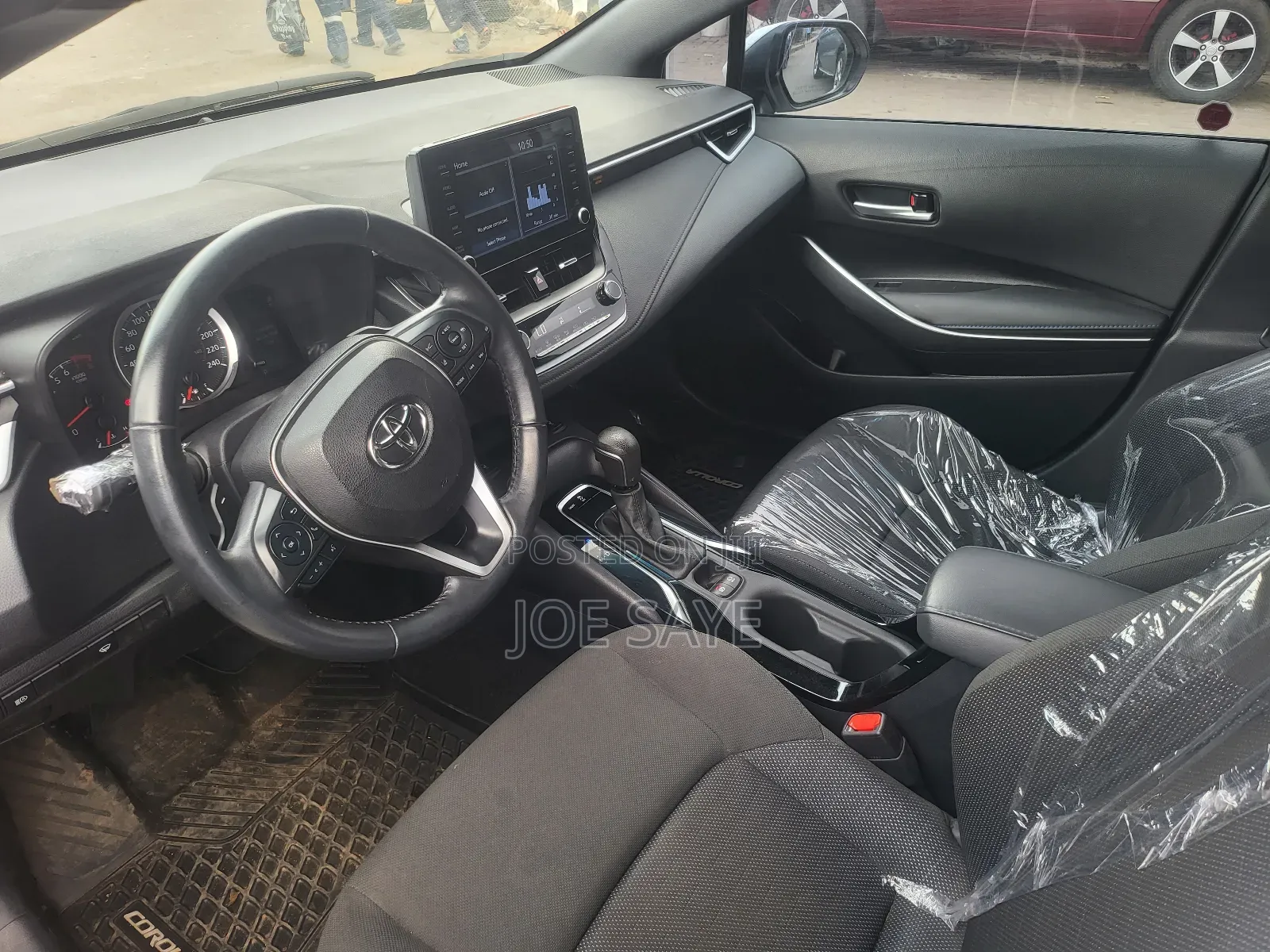 Toyota Corolla SE 2022 White