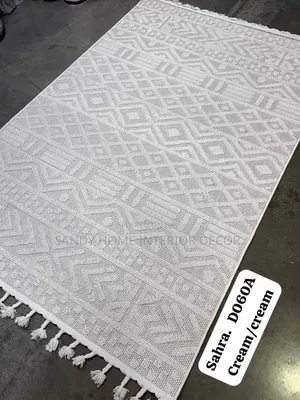 Luxury Soft Pile Center Rug Instanbu