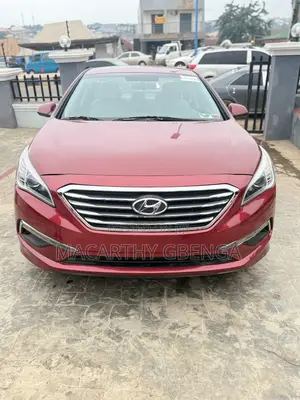 Hyundai Sonata SE 4dr Sedan (2.4L 4cyl 6A) 2014 Red