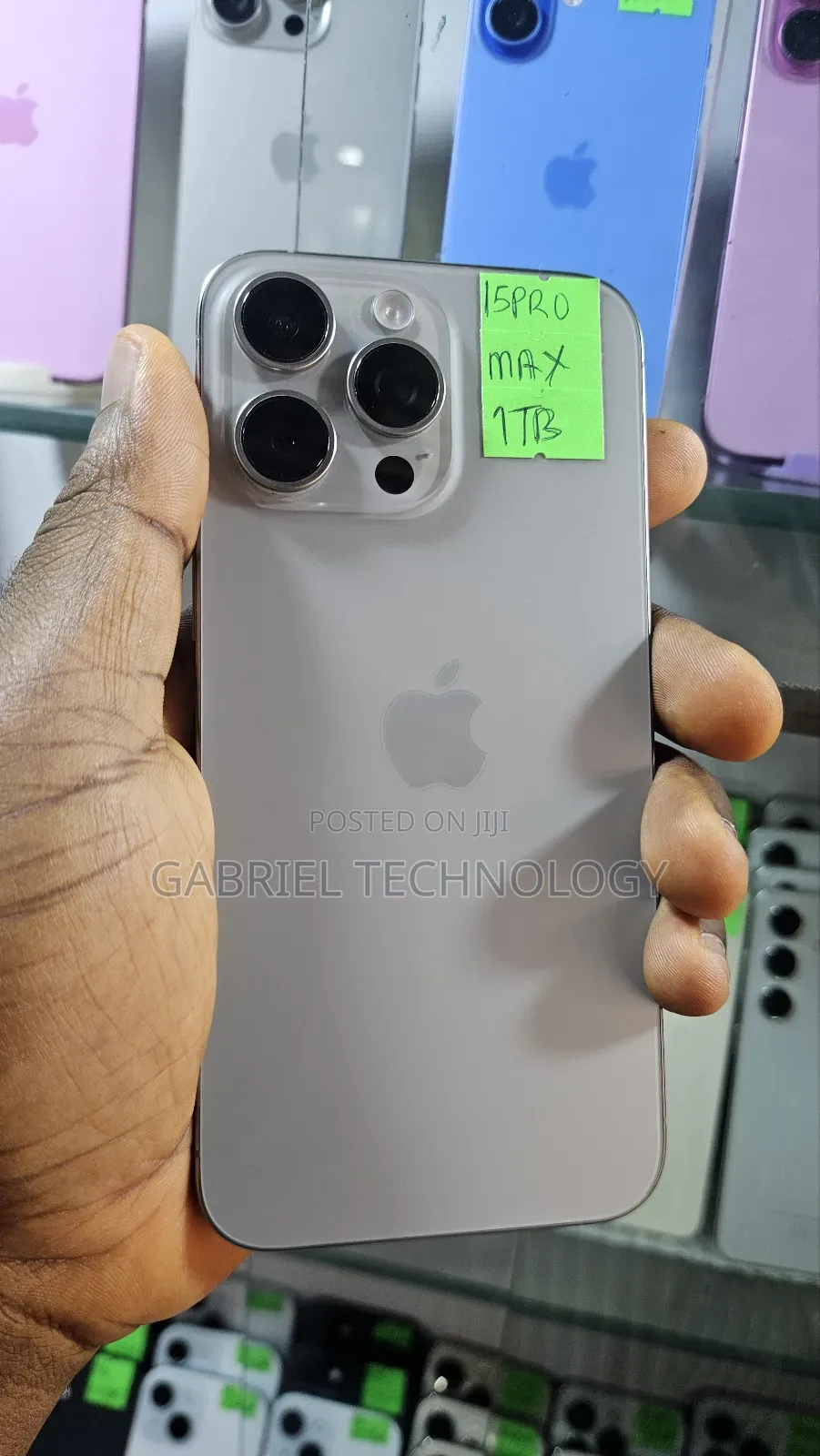 Apple iPhone 15 Pro Max 1 TB Gray