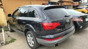 Audi Q7 3.0T Premium AWD quattro 2013 Black