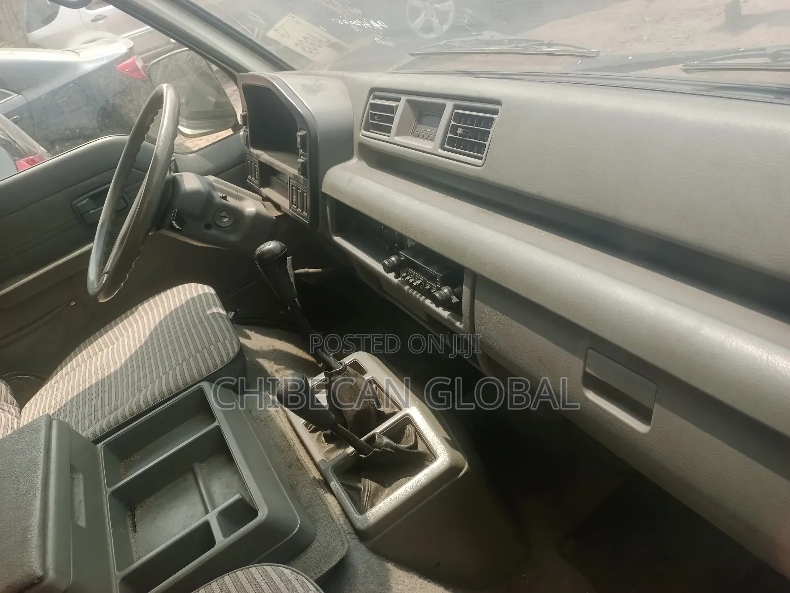 Isuzu Std 3940 2000 White