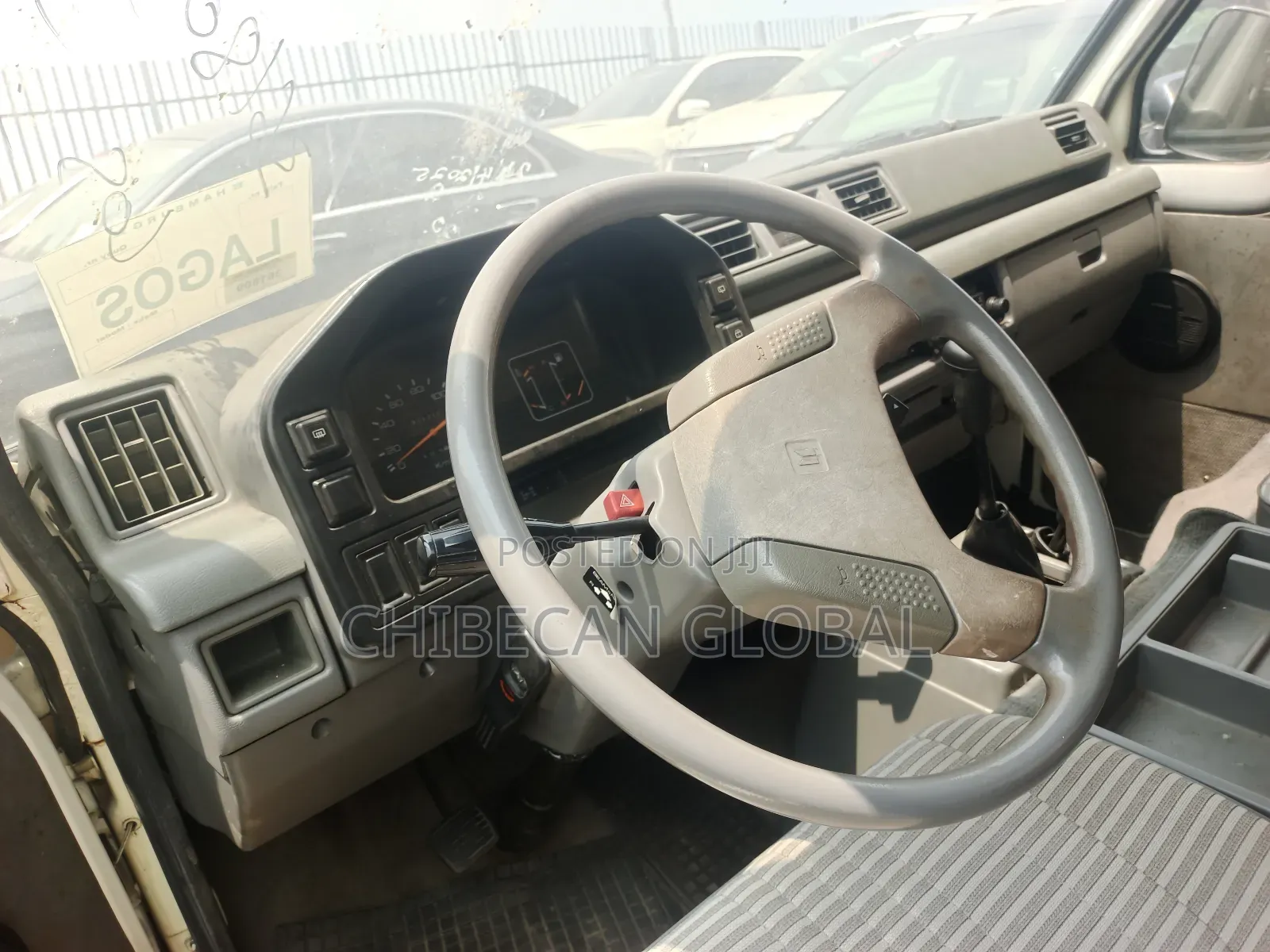 Isuzu Std 3940 2000 White