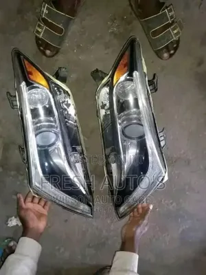 Head Lamp Venza 2014