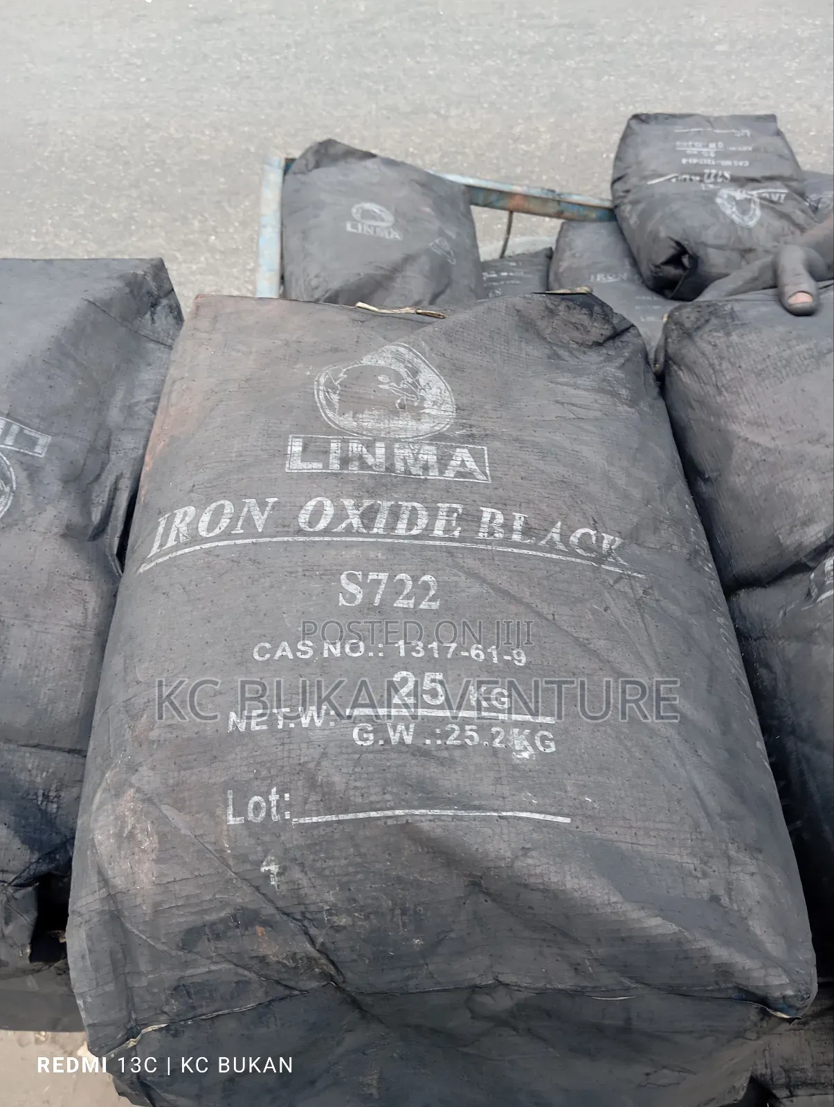 Linma Iron Oxide Black