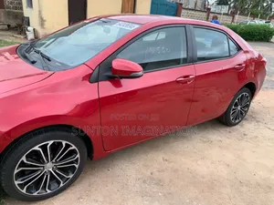 Toyota Corolla 2014 Red