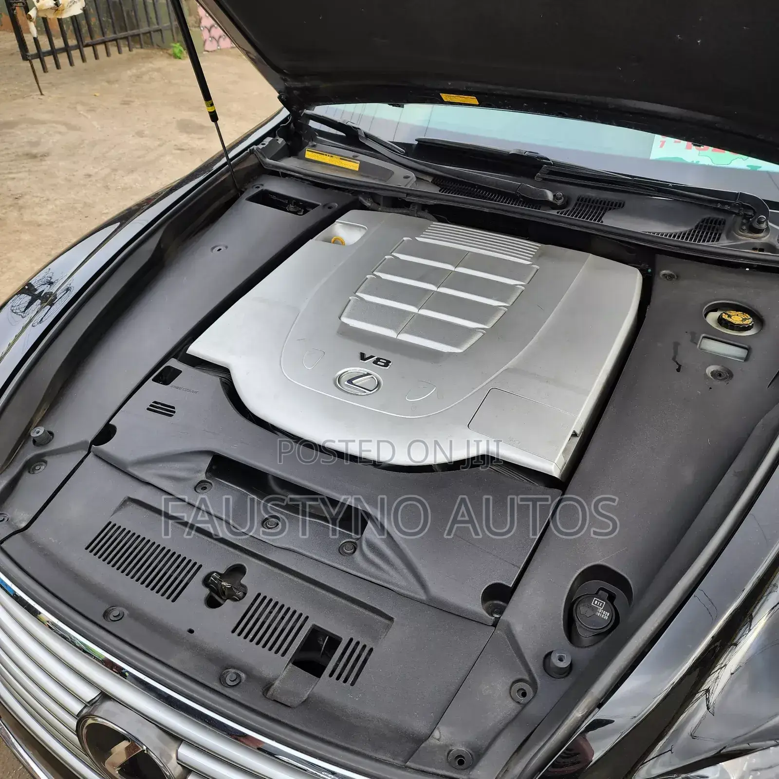 Lexus LS 2015 Black