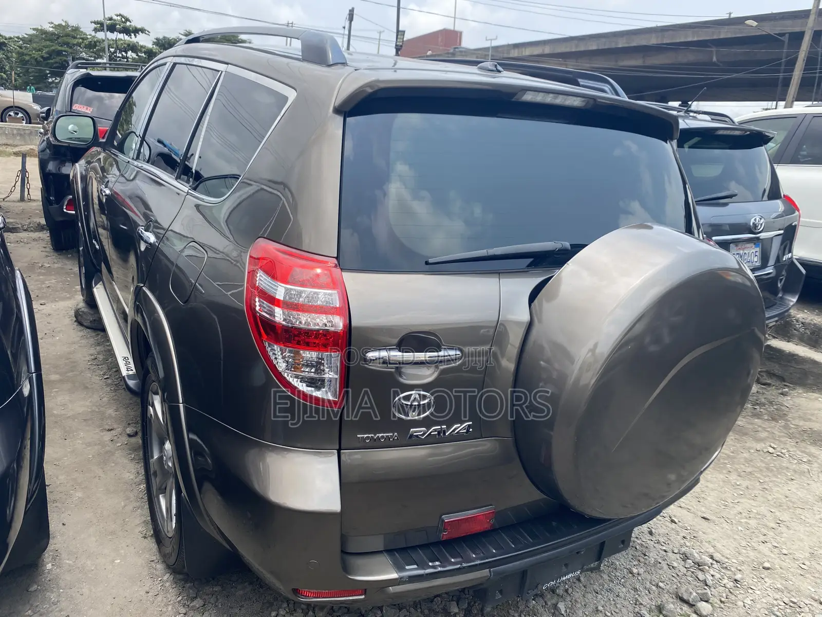 Toyota RAV4 2011 Gray