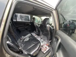 Toyota RAV4 2011 Gray