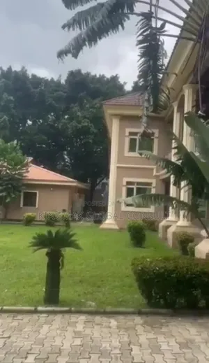 7bdrm Apartment in Asokoro Abuja for sale