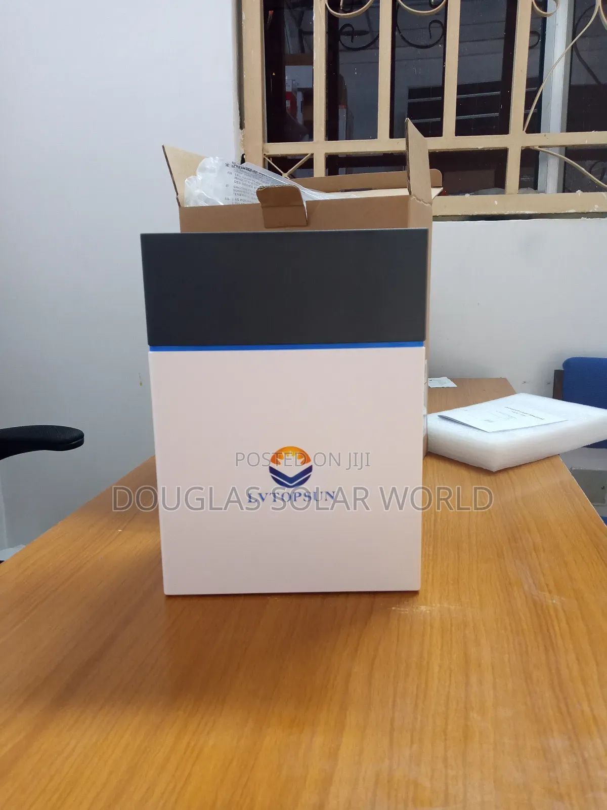 Lvtopsun Solar Generator 1kwh 200w