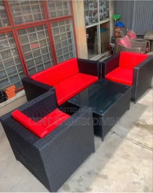 Outdoor Restaurant Chairs and Table