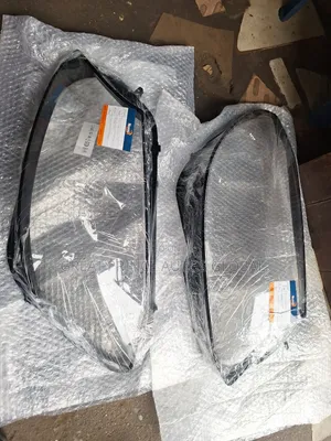 Head Lamp Glass Cover C300 205