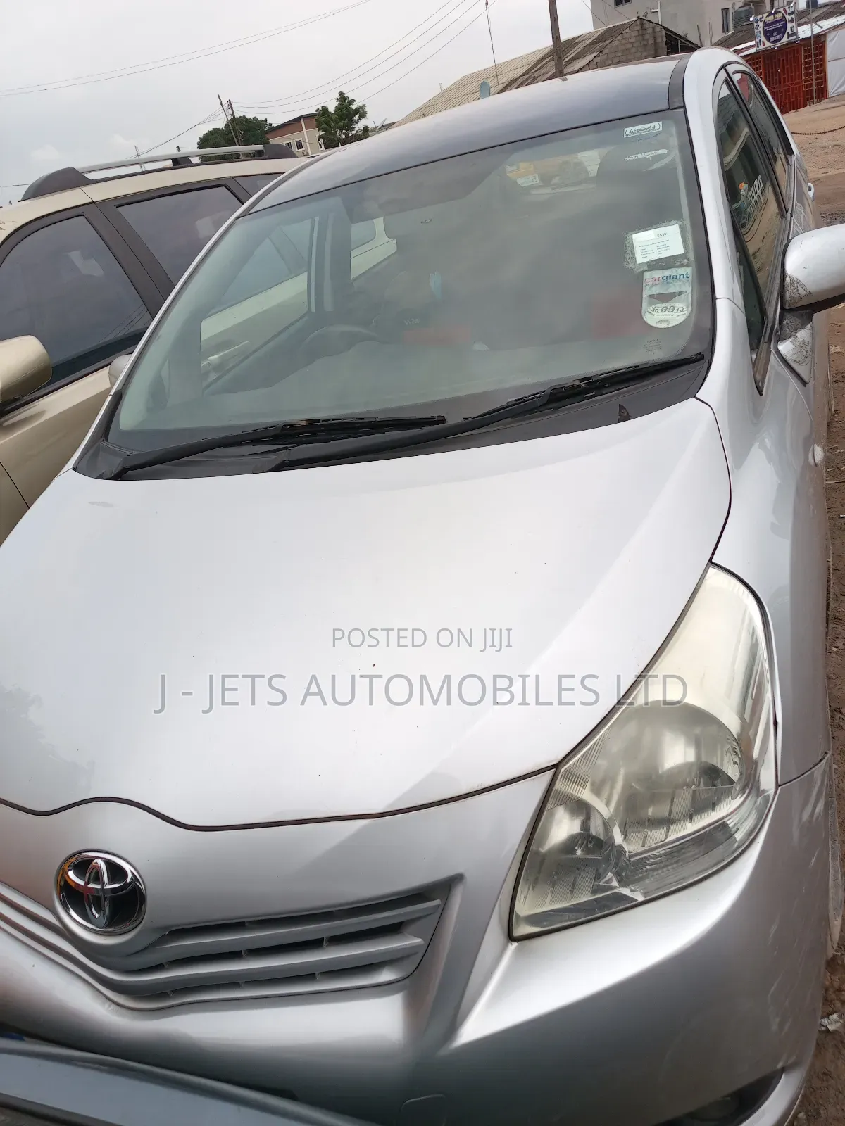 Toyota Corolla 2011 Silver