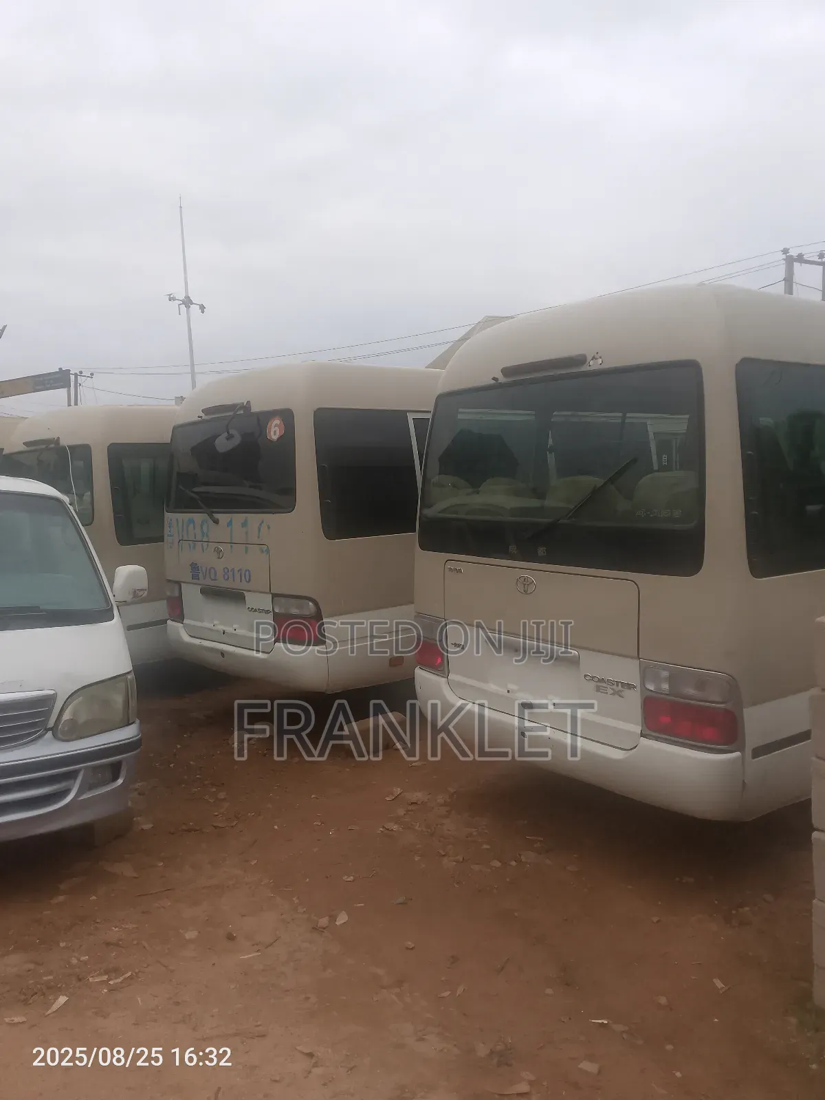 Toyota Coaster 2016 Beige