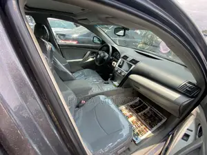 Toyota Camry 2011 Gray