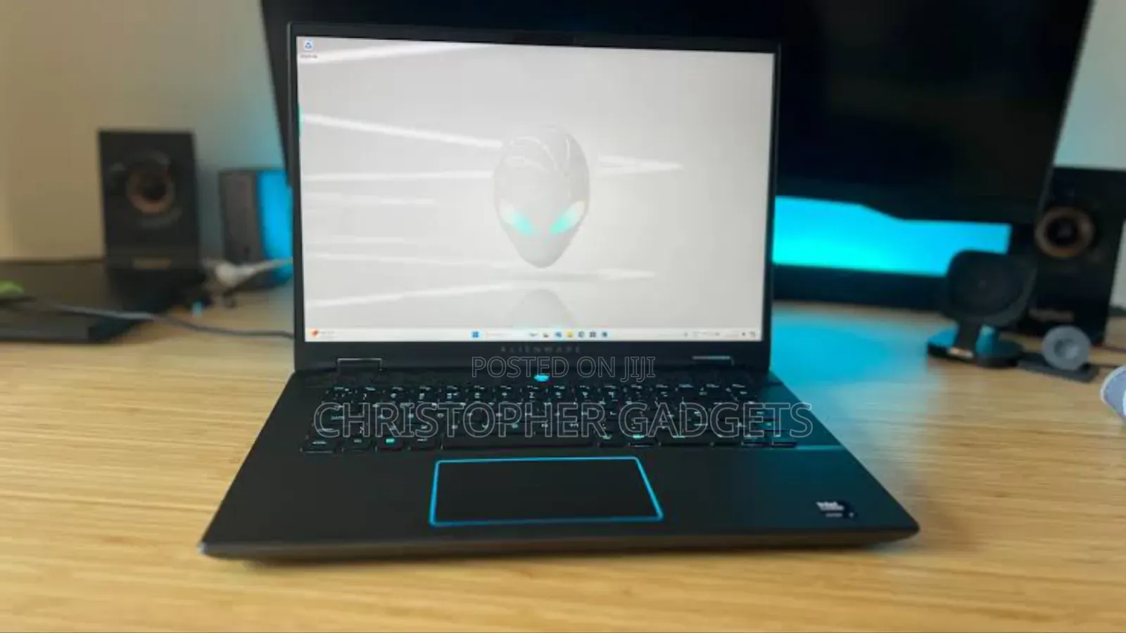 Laptop Dell Alienware M16 R2 16GB Intel Core Ultra 7 SSD 1T