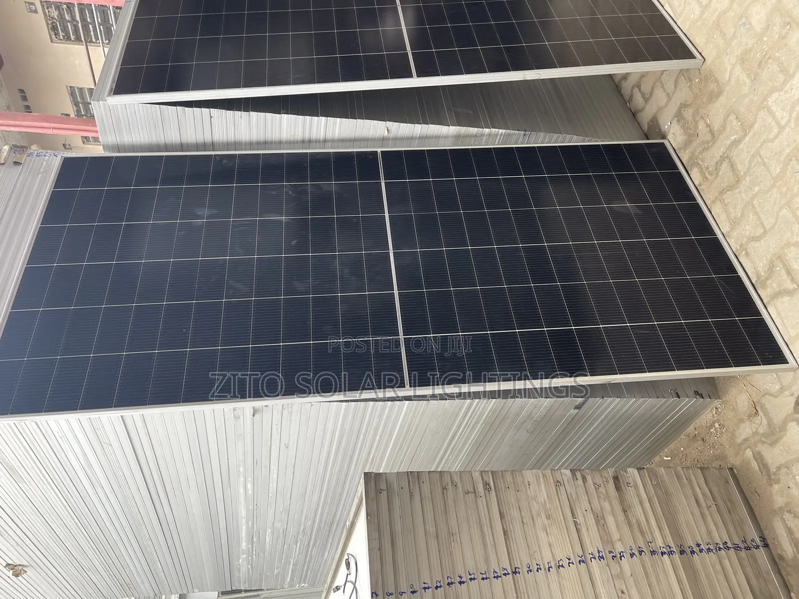 650w Jinko Solar Panel