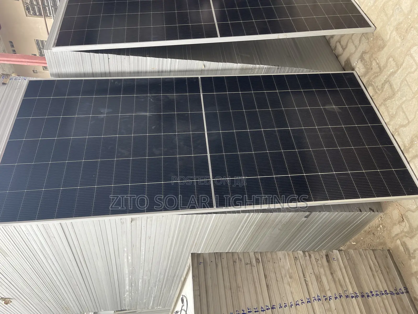 650w Jinko Solar Panel