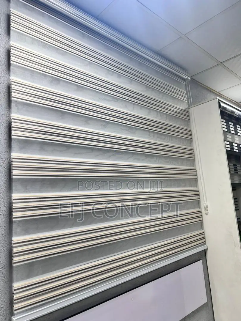 Day And Night Window Blind - Three-colored Design