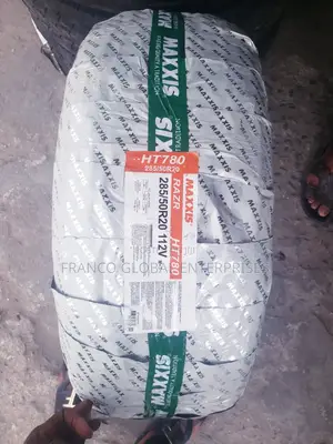 285/50r20 Maxxis Tyre