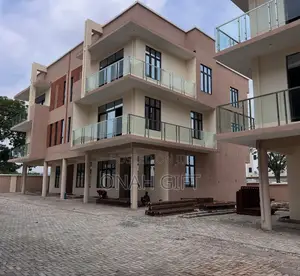 New Listing: 5 Bedroom Semi Detached Duplex for Sale