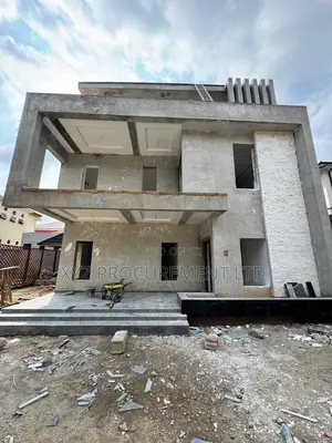 5bdrm Duplex in Wuse 2 for sale
