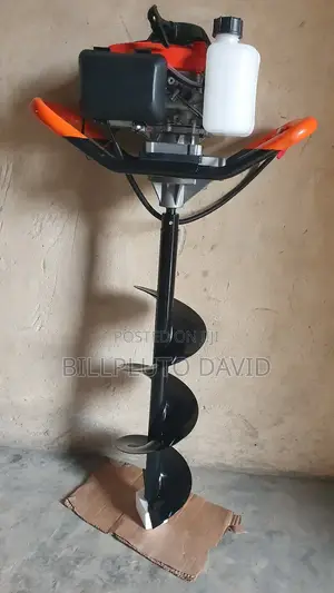 Soil Auger Or Hole Digger 52cc