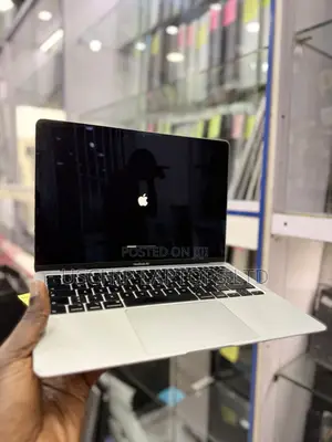 Laptop Apple MacBook Air 2020 16GB Intel Core i3 SSD 256GB