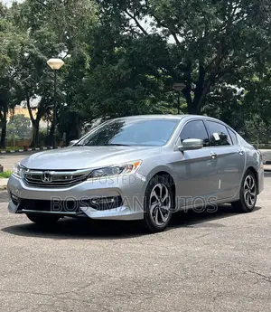 Honda Accord EX-L V-6 4dr Sedan FWD (3.5L 6cyl 6A) 2016 Silver
