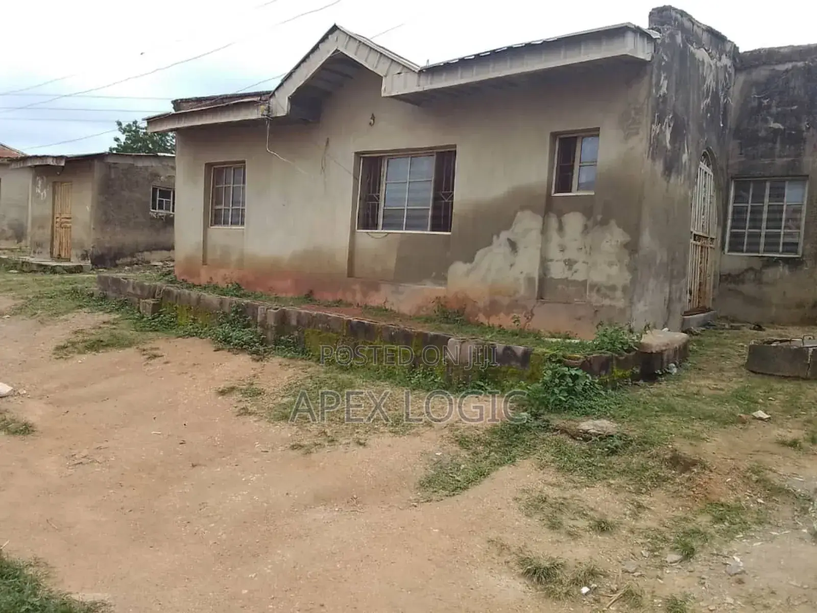 2 Bed Room Bongalo