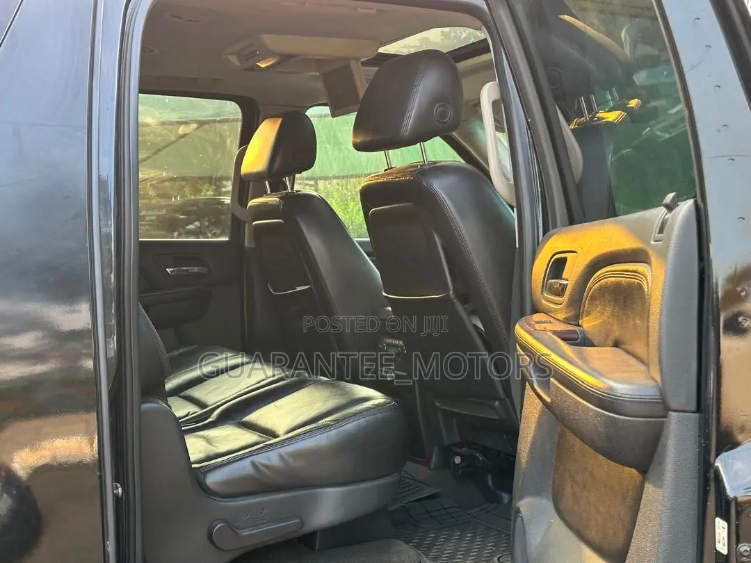 Cadillac Escalade 2008 Black