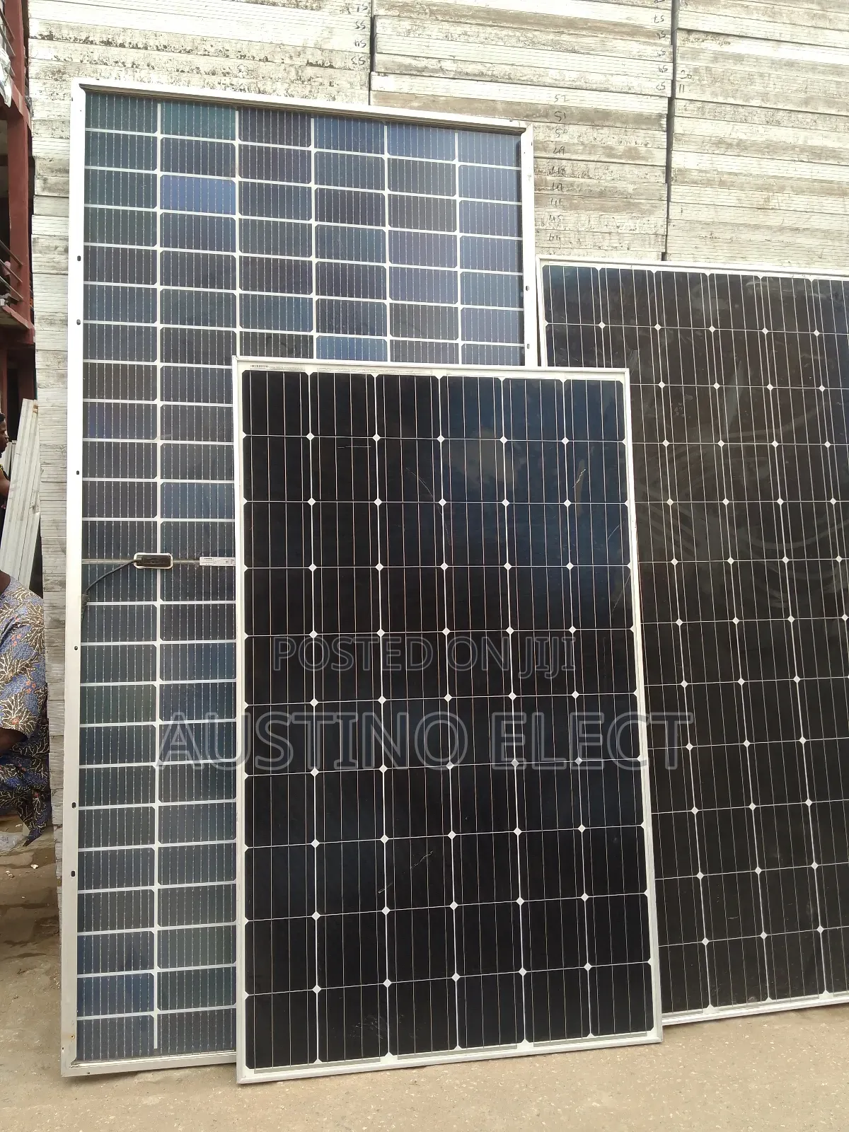 London Used 250w Solar Panel