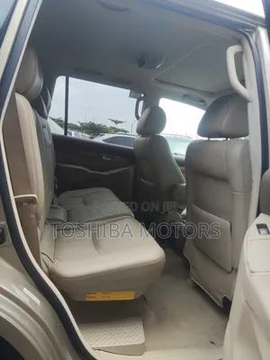 Lexus GX 470 Sport Utility 2006 Gold