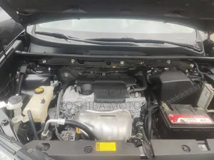 Toyota RAV4 LE 4dr SUV AWD (2.5L 4cyl 6A) 2015 Gray