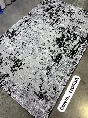 Standard Quality Center Rug