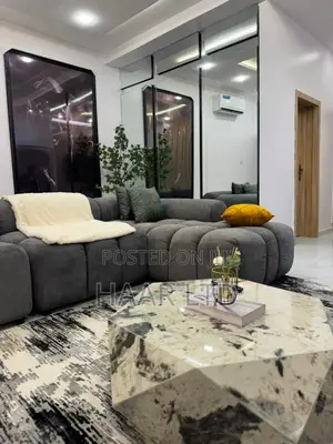 2 Bedroom Apartment With a Private Cinema and Ps5