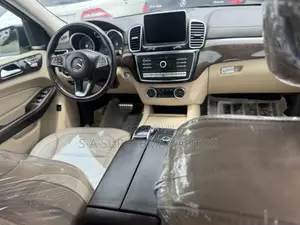Mercedes-Benz GLE-Class GLE 400 4MATIC 2017 Black