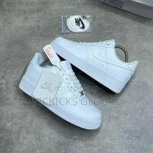 Nike Air Force 1 Sneakers