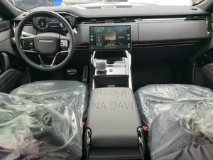 Land Rover Range Rover Sport 2024 Gray
