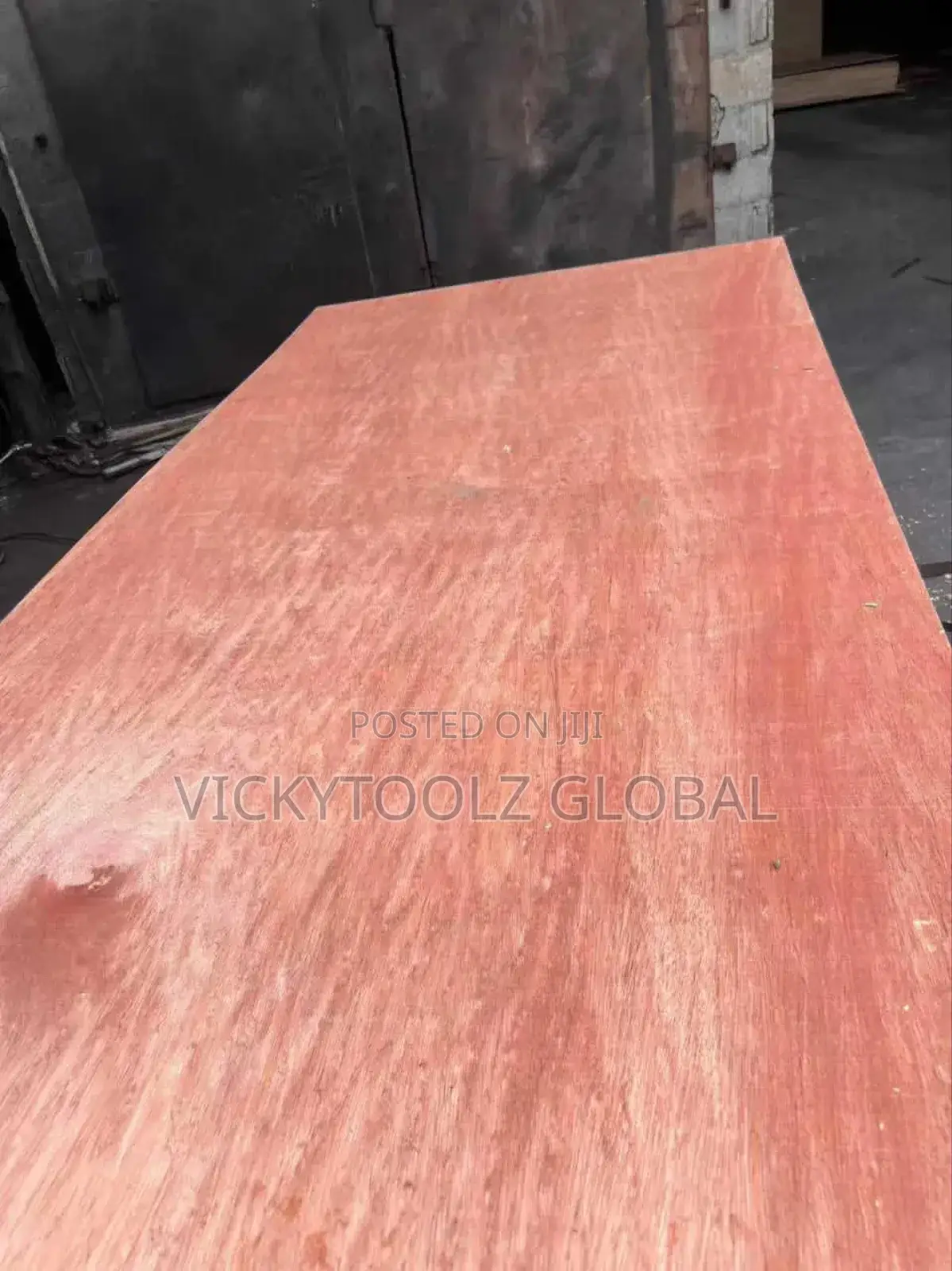 Veneer Faced Plywood Board