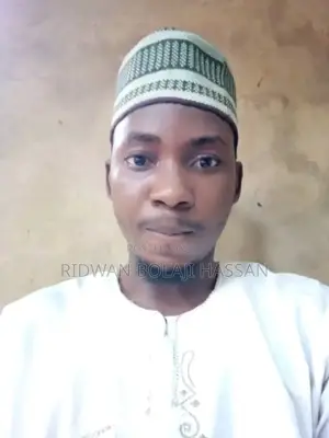 English and Arabic Teacher