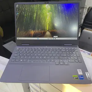 Laptop Lenovo LOQ 15IRH8 16GB Intel Core I5 SSD 1T