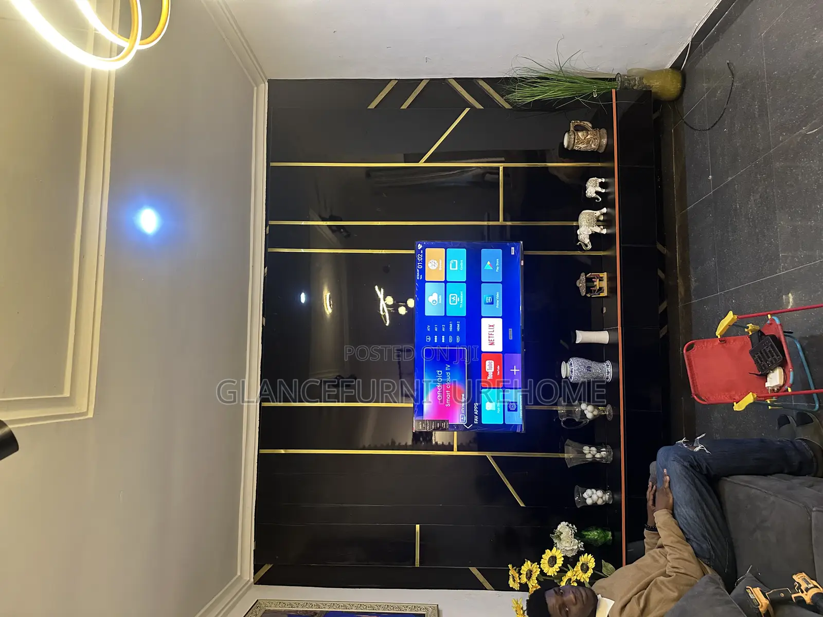 Spacioustv Wall Unit
