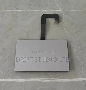 M2 Macbook Air Trackpad