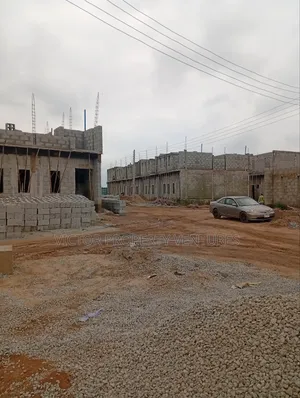 3bdrm Duplex in Gwarinpa for sale