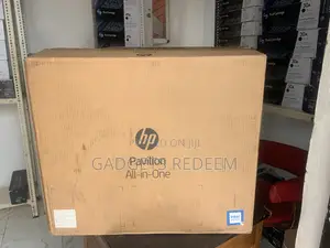 New Desktop Computer HP Pavilion 24 8GB Intel Core I5 SSD 256GB