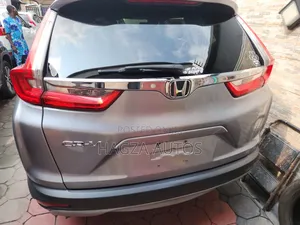 Honda CR-V Touring AWD 2019 Gray