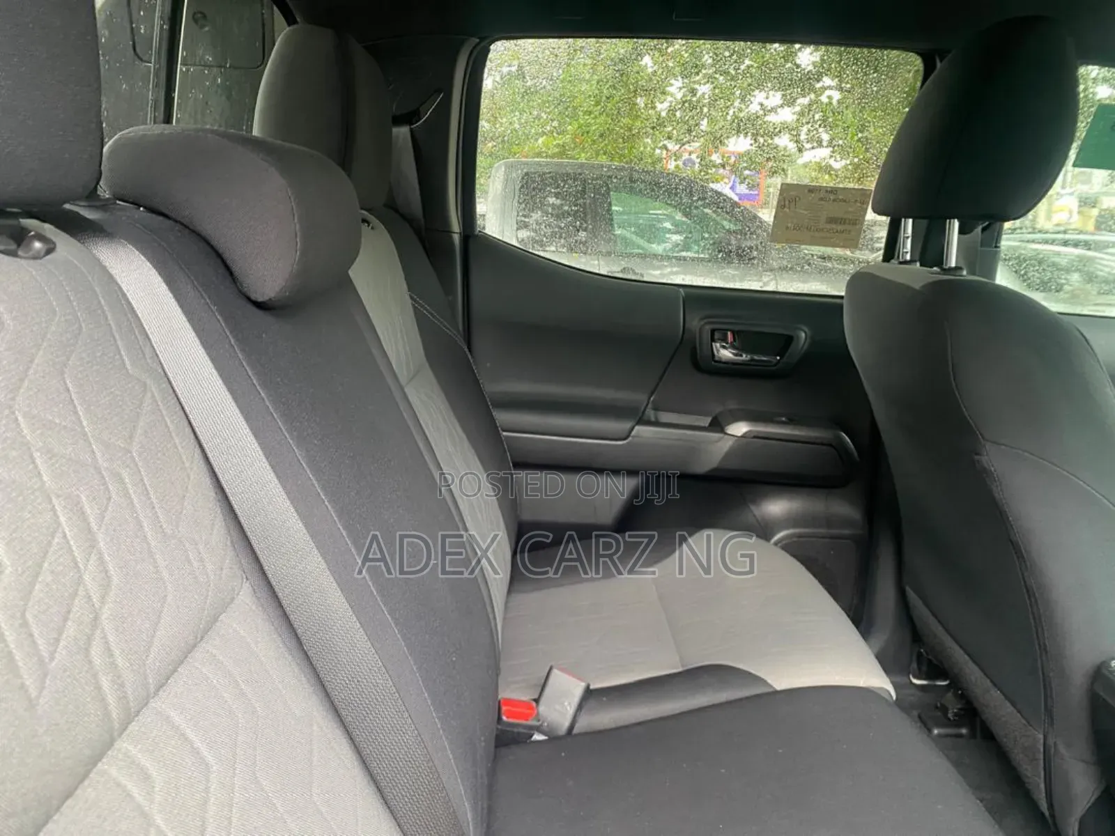 Toyota Tacoma 2022 White