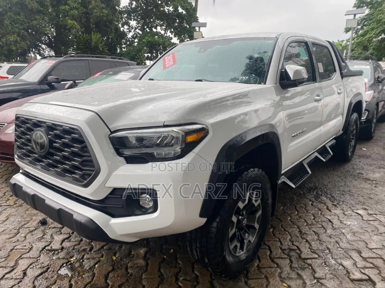 Toyota Tacoma 2022 White